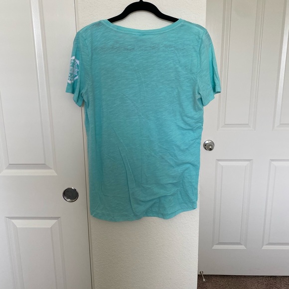 T shirt - Picture 2 of 4